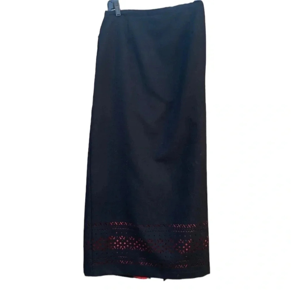 Urban Works women's BLACK maxi skirt Size 12  w/ Red lining/cutout